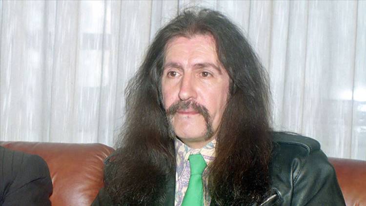 Vefatının 26’ncı yılında modern zamanların ozanı Barış Manço 1